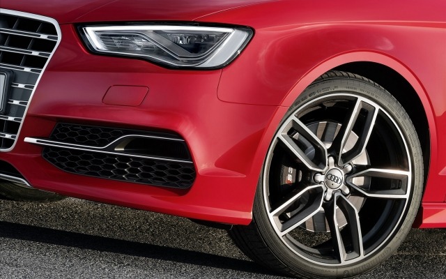 Audi sedan 2014, przód 3