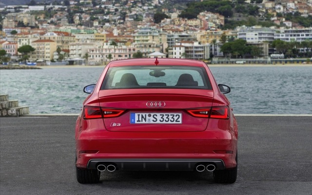 Audi sedan 2014 tył 2