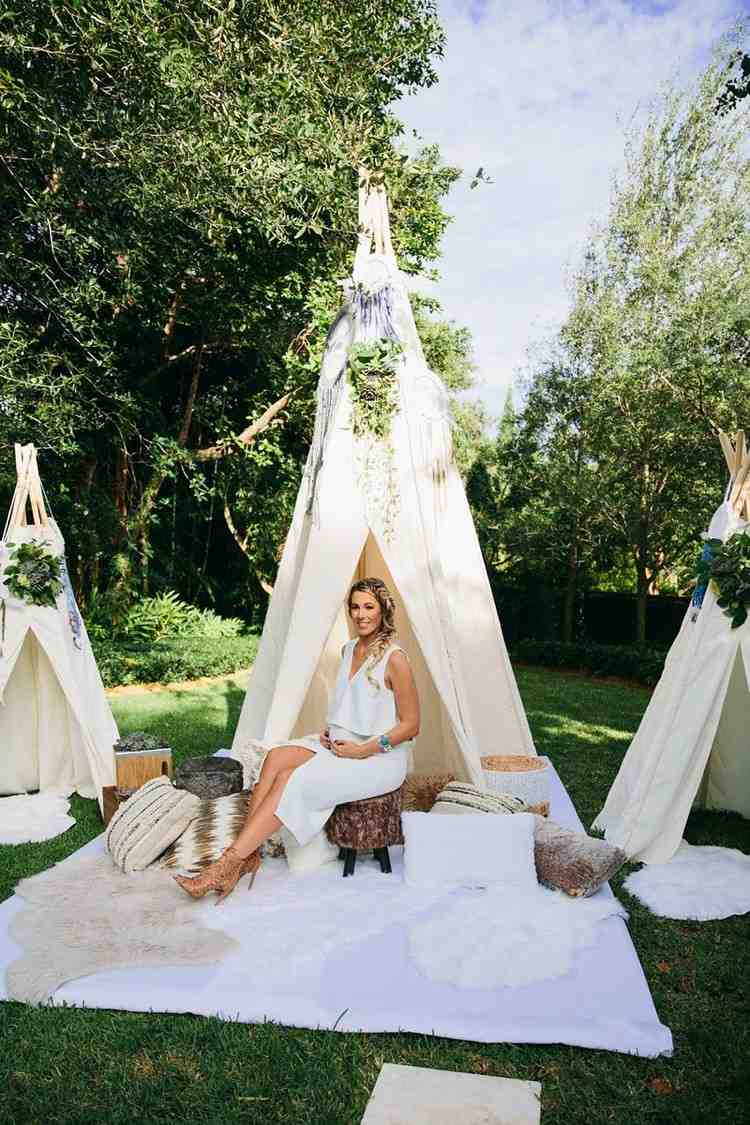 pomysły na baby shower na zewnątrz deco namioty tipi motywy natury