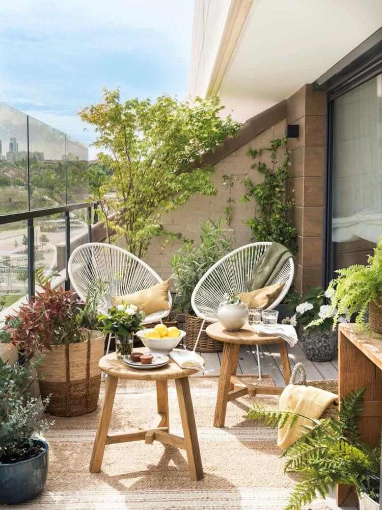 tropikalny balkon z krzesłami acapulco