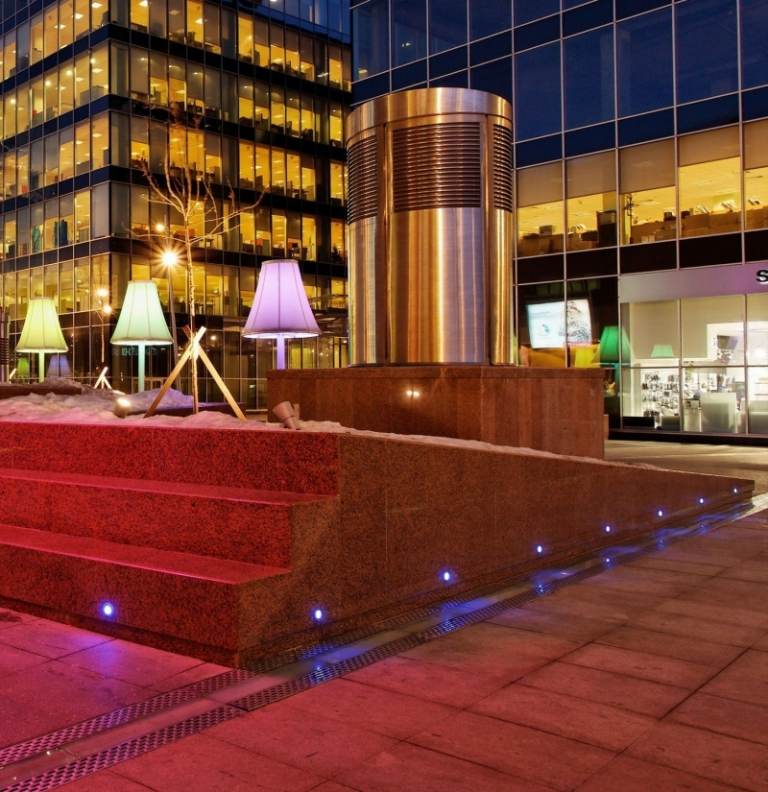 Okrągłe lampy wpuszczane zewnętrzne Led Weebee autorstwa Paula Sayers Oświetlenie balkonów -design-lights-outdoor-led-stal nierdzewna-okrągły-WEEBEE-Paul-Sayers