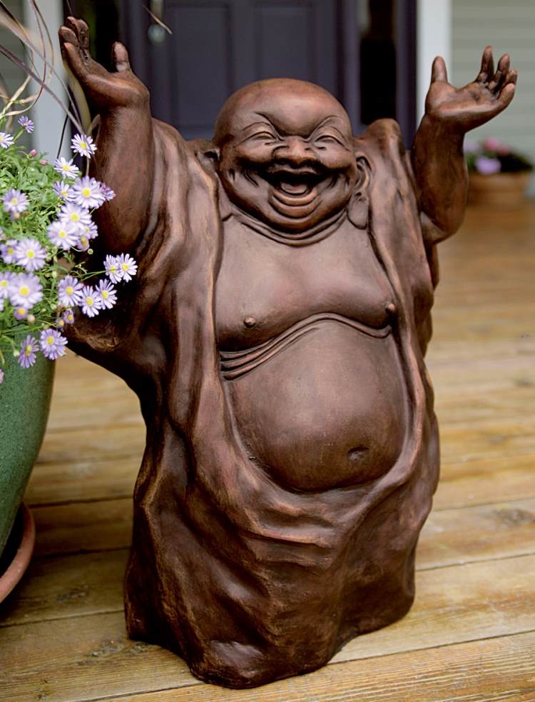 roześmiany drewniany Budda byłby idealną ozdobą na ogrodowym stole feng-shui-projekt-dekoracji-ogrodu-drewno-rysunek-roześmiany-budda