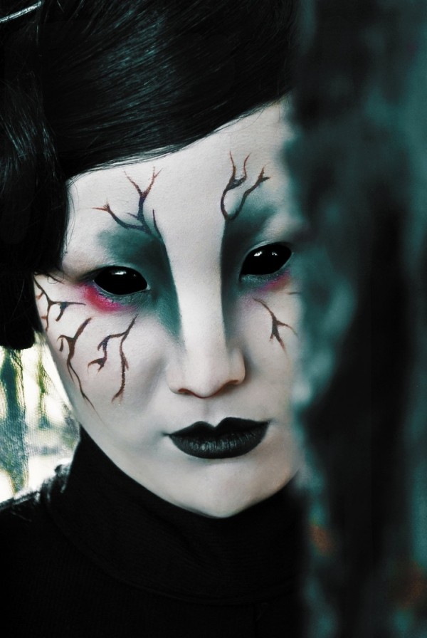 Czarne-monochromatyczne-soczewki-kontaktowe-Halloween-maska-Azjatycka-horror-look