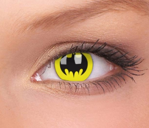 Żółte-soczewki-kontaktowe-karnawałowe-kolorowe-soczewki-motywacyjne-batman