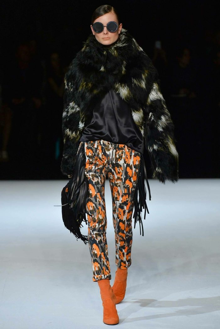 pomarańczowe-wzór-botki-Just-Cavalli