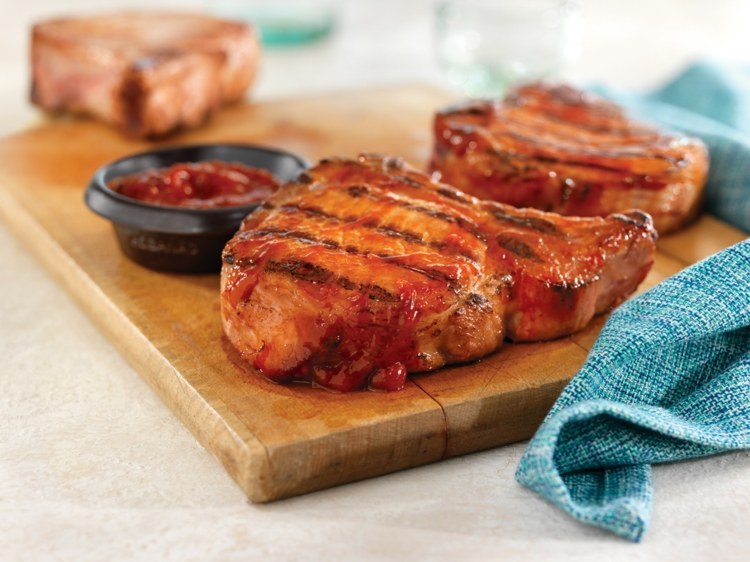 sosy barbecue przepisy kulinarne stek grill pomysły na letnie imprezy