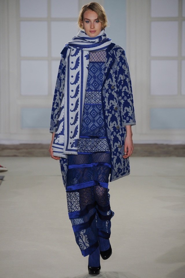 temperley-london-jesień-zima-2014-2015-szary-niebieski-wzorzysty