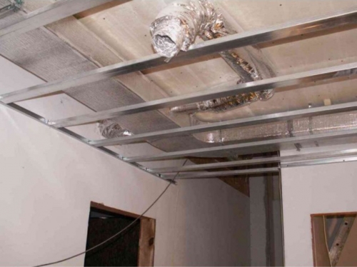 Comunicazioni dietro il soffitto della cassetta