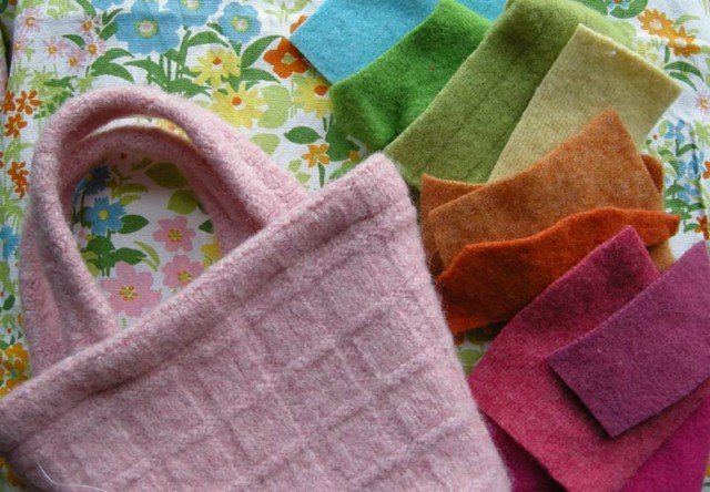 Śliczna torba z tkaniny filcowej kwiaty liście drzewa Filcowe kwiaty przyczepiają liście drzew Krok 5