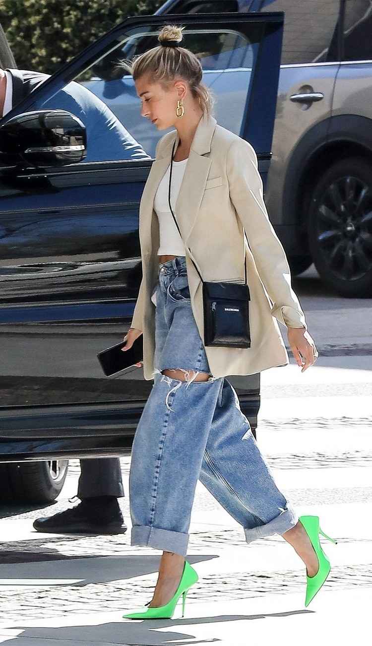 Pomysły na oversize, aby połączyć jeansy typu boyfriend
