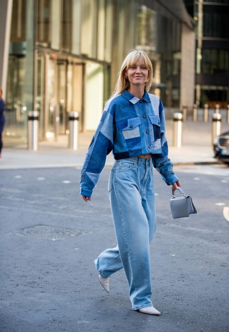 Pomysły na stroje dżinsowe wiosna 2021 trend w modzie mom jeans