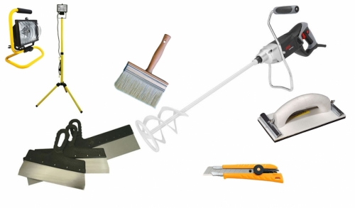Strumenti per preparare il soffitto per la pittura