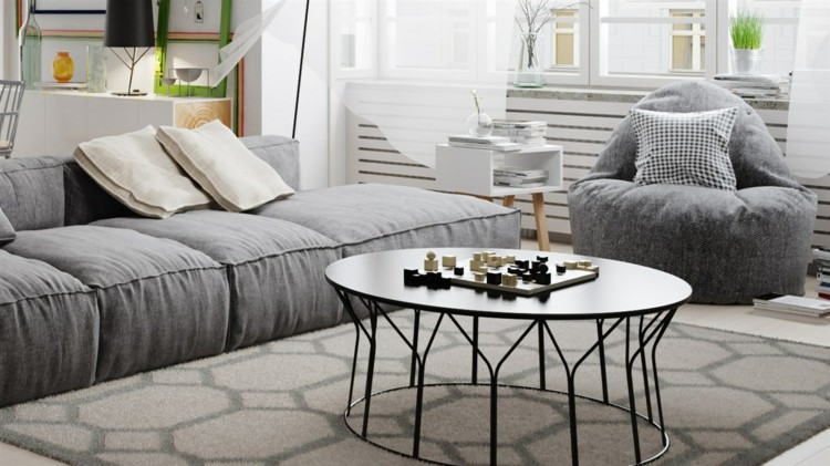Dekoracja w mieszkaniu z szachownicą design-apartament-stolik-kawowy-metal-okrągły-nowoczesne-poduszki-kanapy