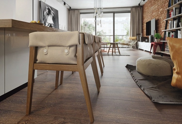 Oryginalny design krzeseł z beżową tkaniną design-apartament-wyjątkowe-krzesła-kuchnia-blat-naturalne materiały